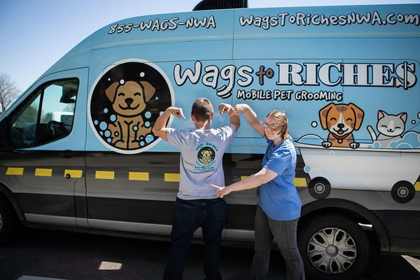 wags to riches 01