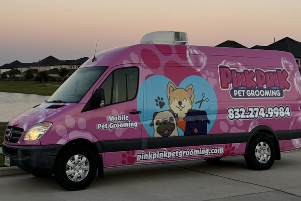Pink Pink Mobile Pet Grooming 1